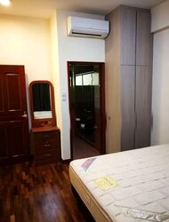 Hillview Heights (D23), Condominium #557097591